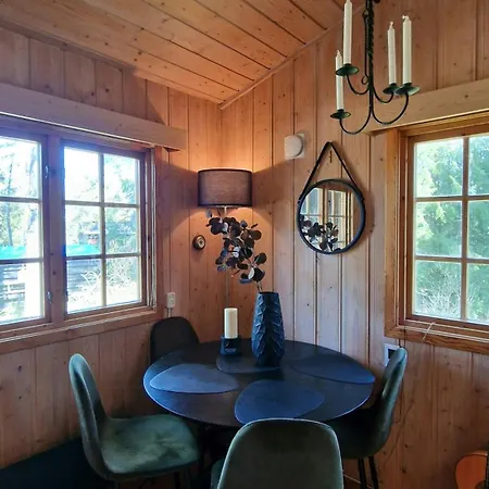 Forest At Branen With Fireplace & Fire Pit Dom wakacyjny